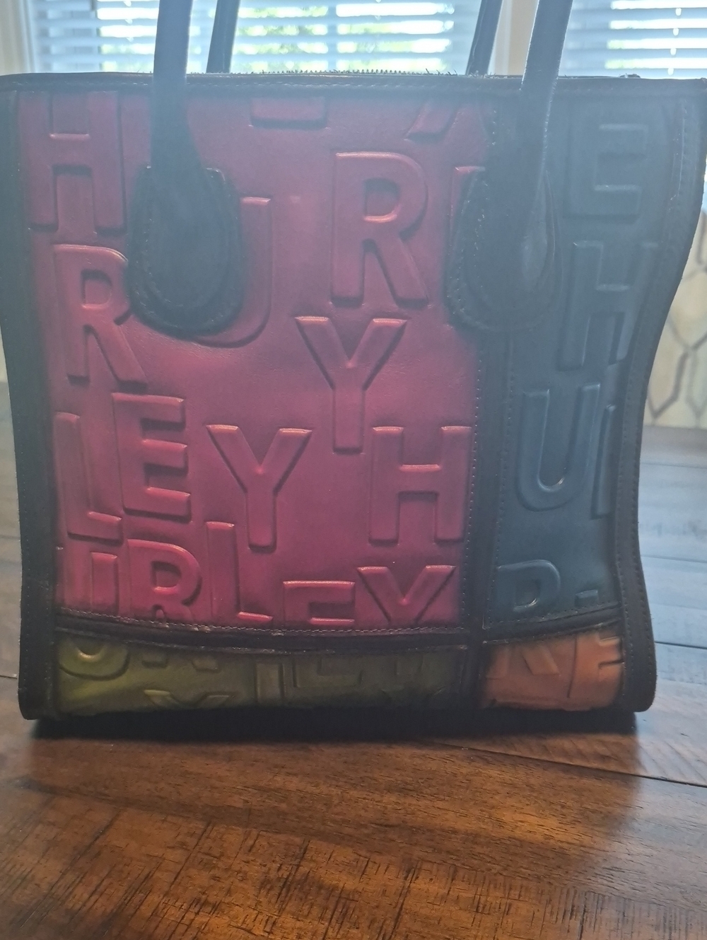 Colorblock Embossed Leather Tote - Multicolor - Picture 14 of 14